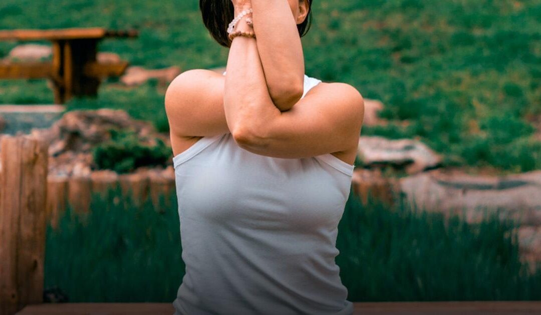 Mudras na Rotina Diária: Como Incorporar à Sua Prática de Yoga